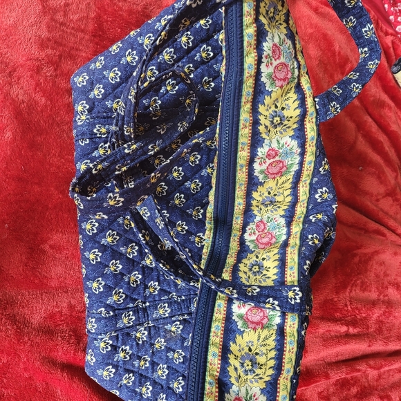 Vera Bradley tote - Picture 1 of 3